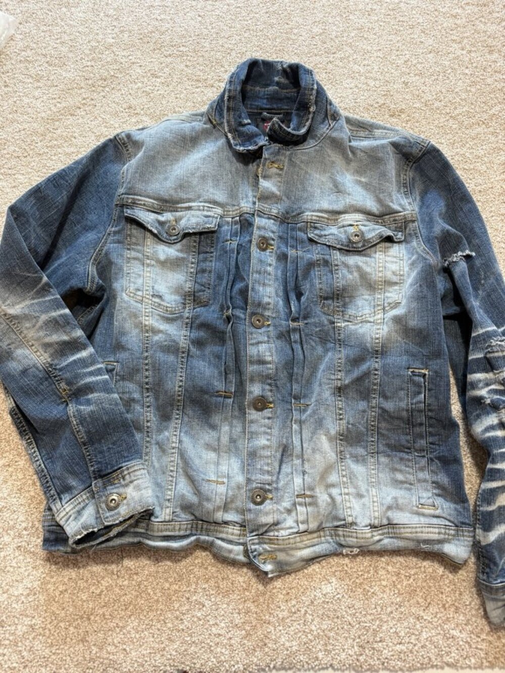 Jordan Craig Distressed Faded Denim Jacket Blue Medium Wash Trucker Mens Size XL